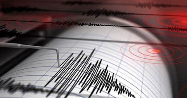 İran&#039;da 6,1 büyüklüğünde deprem