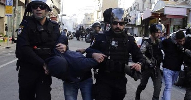 İsrail güçleri 50 Kudüslüyü gözaltına aldı