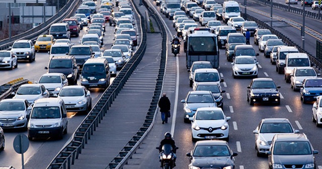 İstanbul&#039;da bazı yollar trafiğe kapatılacak