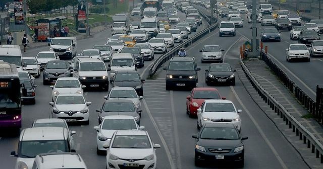 İstanbul&#039;da bazı yollar trafiğe kapatılacak