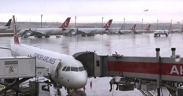 İstanbul'da sağanak hava ulaşımını etkiledi