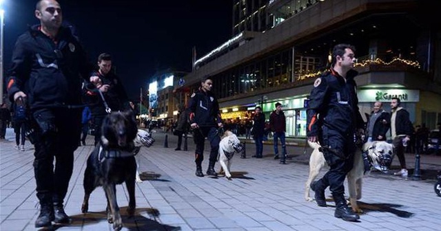 Kangallar ilk kez yılbaşı devriyesinde