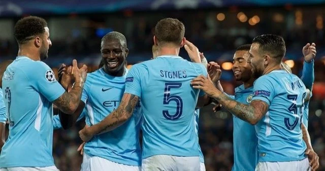 Manchester City üst üste 15 maç kazandı