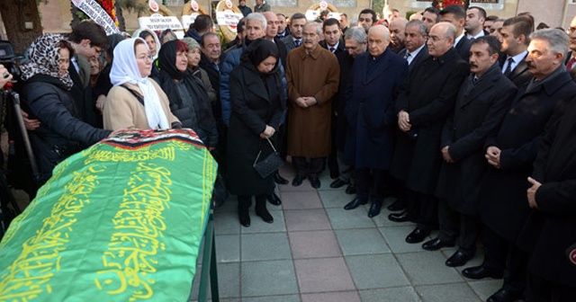 MHP Genel Başkan Yardımcısı Demirel&#039;in annesi Eskişehir&#039;de toprağa verildi