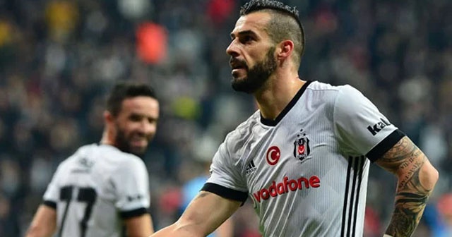 Negredo, Aboubakar&#039;ı yakaladı!