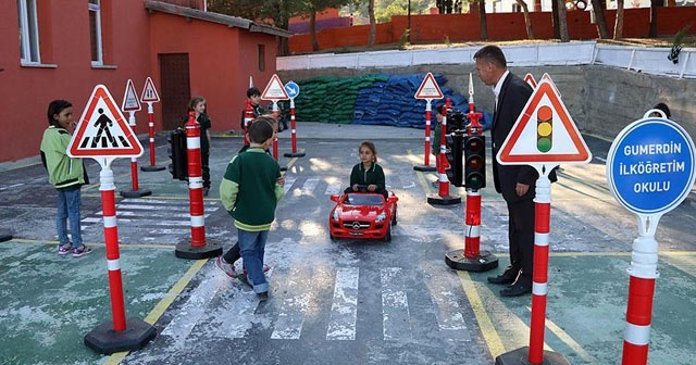 Öğrenciler bu okuldan ayrılmak istemiyor