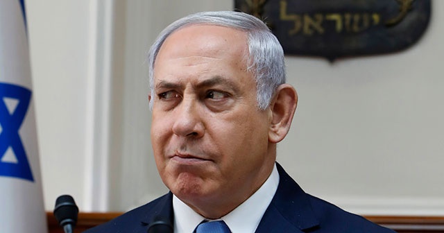 On binlerce İsrailli Netanyahu&#039;yu protesto etti