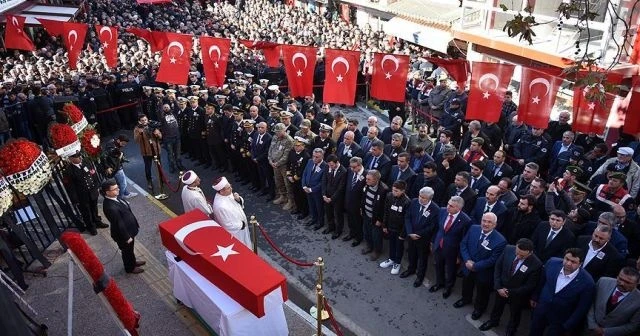 Şehit Er Can son yolculuğuna uğurlandı