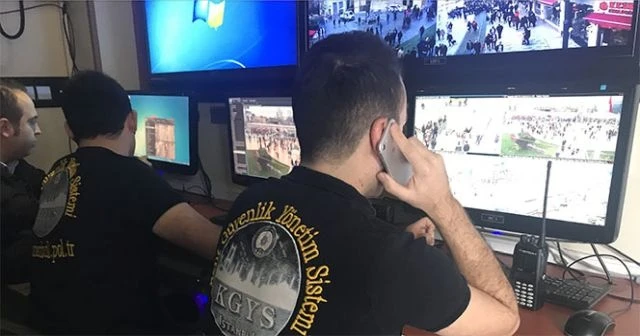 Taksim’de KGYS aracı kuş uçurtmuyor