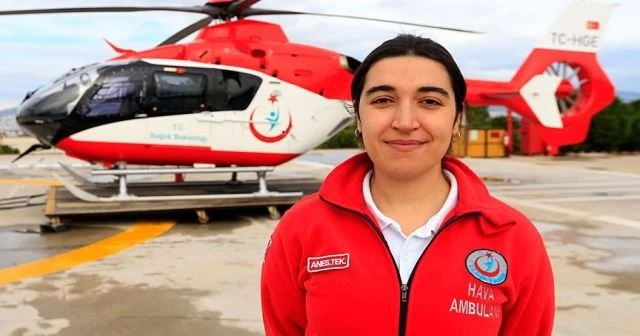 Uçma sevgisi mesleğiyle birleşti