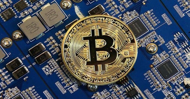 Vadeli Bitcoin sözleşmeleri CME Group&#039;ta işlem görmeye başladı