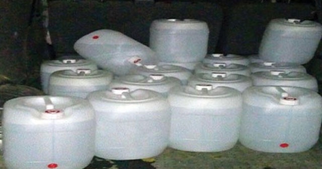 Yılbaşında satılmak üzere 500 litre kaçak içki ele geçirildi