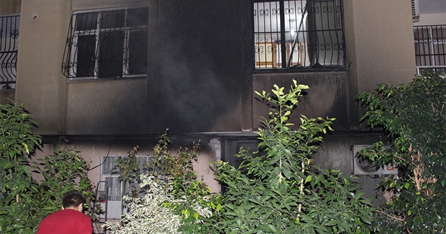Adana&#039;da çiçekçi deposunda yangın