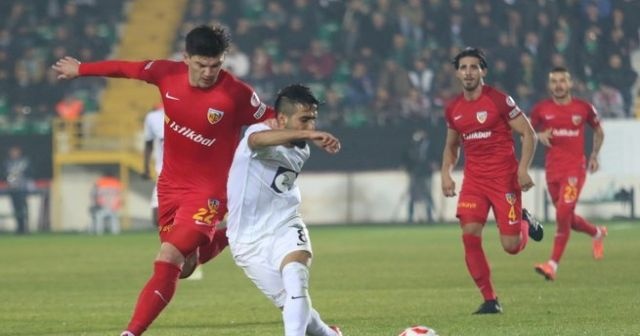 Akhisar&#039;dan kritik galibiyet