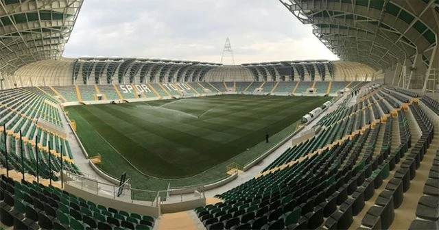 Akhisarspor stadına kavuşuyor