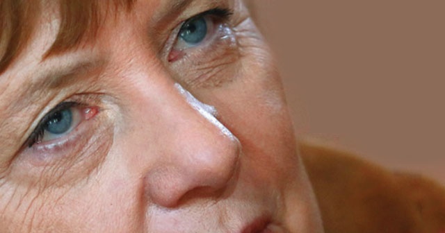Almanlar Merkel&#039;in koalisyonunu istemiyor