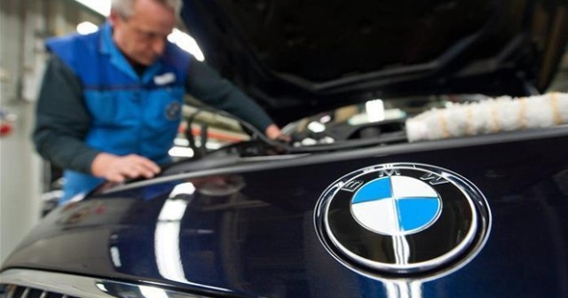 Almanya&#039;da Audi ve BMW çalışanları iş bırakıyor