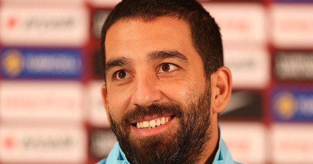 Arda Turan 6,5 sezon sonra Süper Lig&#039;e dönüyor