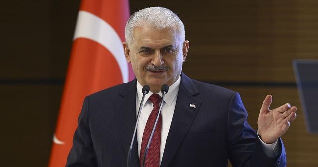 Başbakan Yıldırım: Bizimle aynı masada oturanlar bize karşı ordu kuruyor