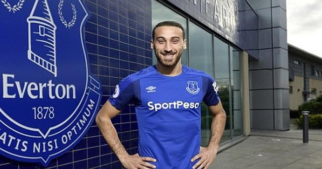 Beşiktaş Cenk Tosun transferinin rakamlarını açıkladı