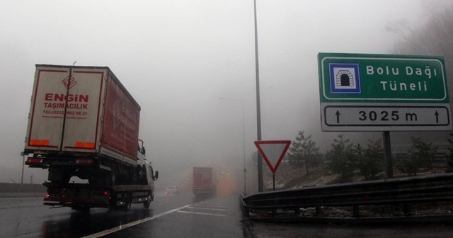 Bolu Dağı&#039;nda kar yağışı başladı