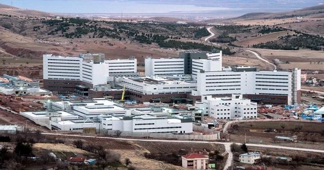 Bu yıl 5 şehir hastanesinin hizmete açılması hedefleniyor