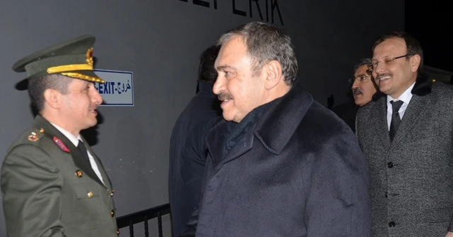 Çavuşoğlu ve Eroğlu'nun teleferik keyfi