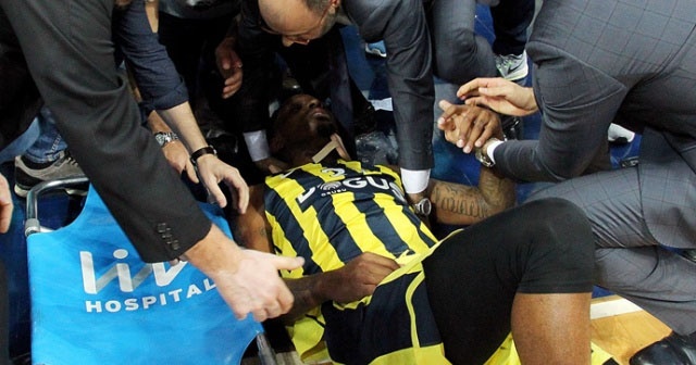 Fenerbahçe’de James Nunnally korkuttu