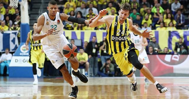 Fenerbahçe Doğuş, İspanya deplasmanında