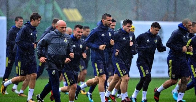 Fenerbahçe, yağmur çamur dinlemedi