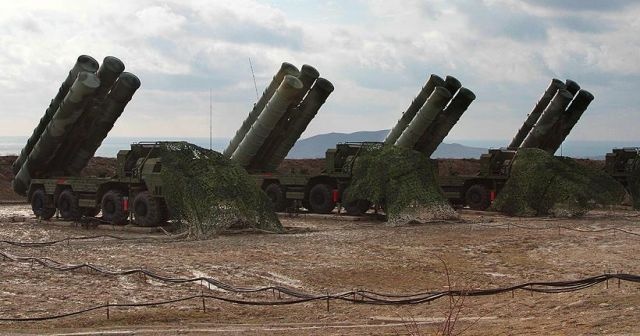 Hindistan Rusya&#039;dan S-400 almak için görüşmelere başladı