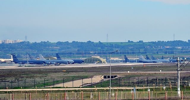 İncirlik Üssü&#039;nde ABD kargo uçağı yoğunluğu