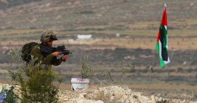 İsrail ordusu Nablus'ta 4 dönüm tarım arazisini tahrip etti