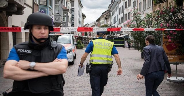 İsviçre&#039;de 80 yaşında bir kişi banka soyduğu iddiasıyla gözaltına alındı