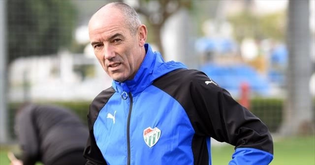 Le Guen futbolcularla tek tek görüştü