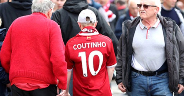 Liverpool, Coutinho forması getiren taraftarlara ödeme yapacak