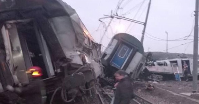 Milano&#039;da tren kazası! Ölü ve yaralılar var...