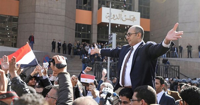 Mısır&#039;da cumhurbaşkanlığı seçimlerine yeni aday