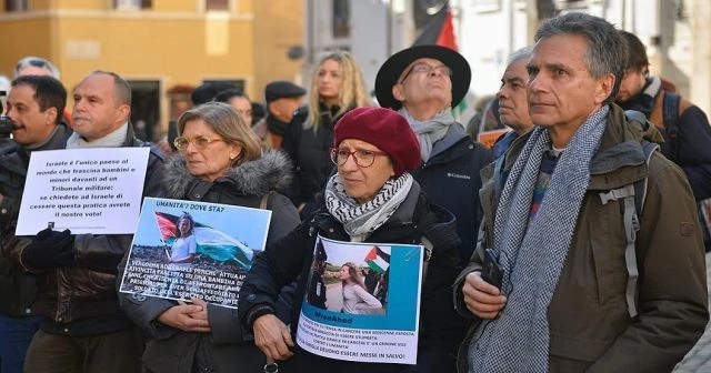 Roma'da 'Ahed Tamimi'ye Özgürlük' eylemi