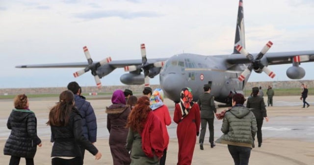 Şehit askerler son yolculuklarına uğurlandı