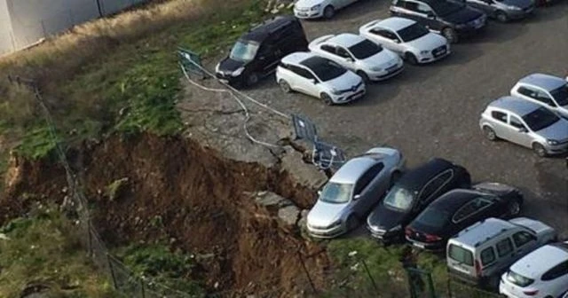 Ataşehir'de toprak kayması