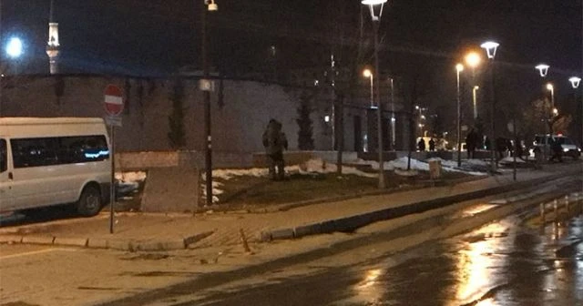 Şüpheli paketten buz çıktı