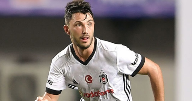 Tolgay Arslan&#039;ın imzası resmiyete döküldü