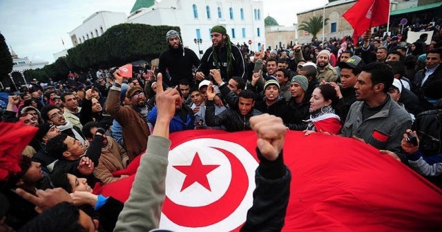 Tunus devriminin yedinci yıl dönümü