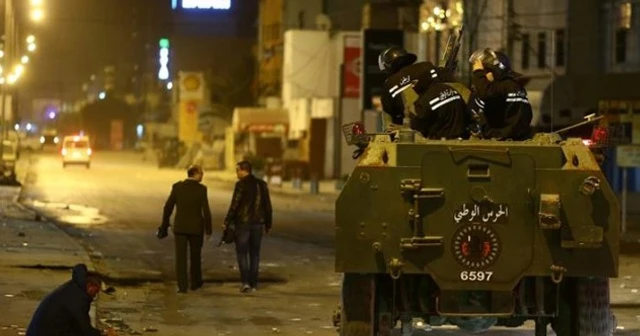 Tunus'ta hayat pahalılığı protestoları
