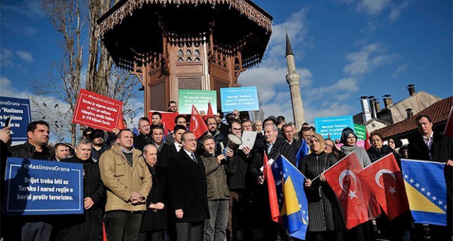 UETD&#039;den Avrupa genelinde &#039;Zeytin Dalı Harekatı&#039; bildirisi