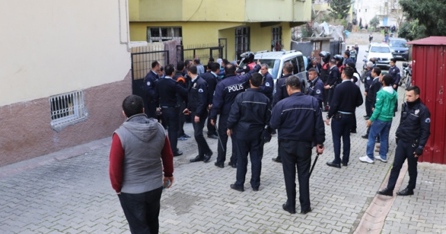 Adana&#039;da iki grup arasında kavga: 5 yaralı