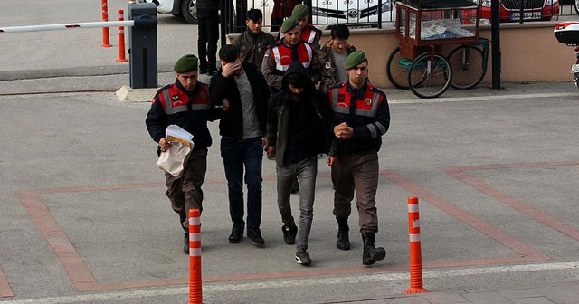 Afganlarla sınırı geçerken yakalanan FETÖ şüphelileri tutuklandı