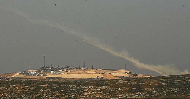 Afrin kırsalındaki terör yuvaları ÇNRA&#039;larla vuruluyor