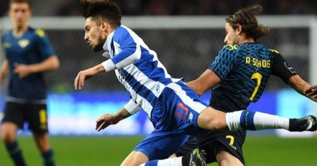 Alex Telles devlerin radarına takıldı!